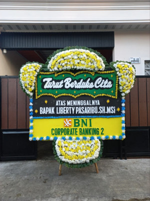 Papan Bunga Duka di Sumur Batu