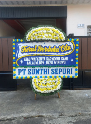 Papan Bunga Duka di Sumur Batu