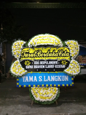 Papan Bunga Duka di Sumur Batu