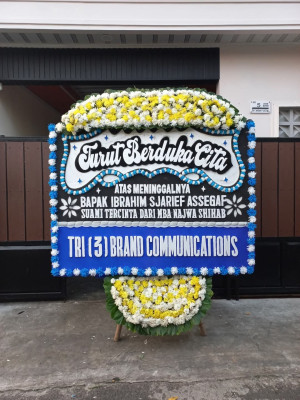 Papan Bunga Duka di Sumur Batu